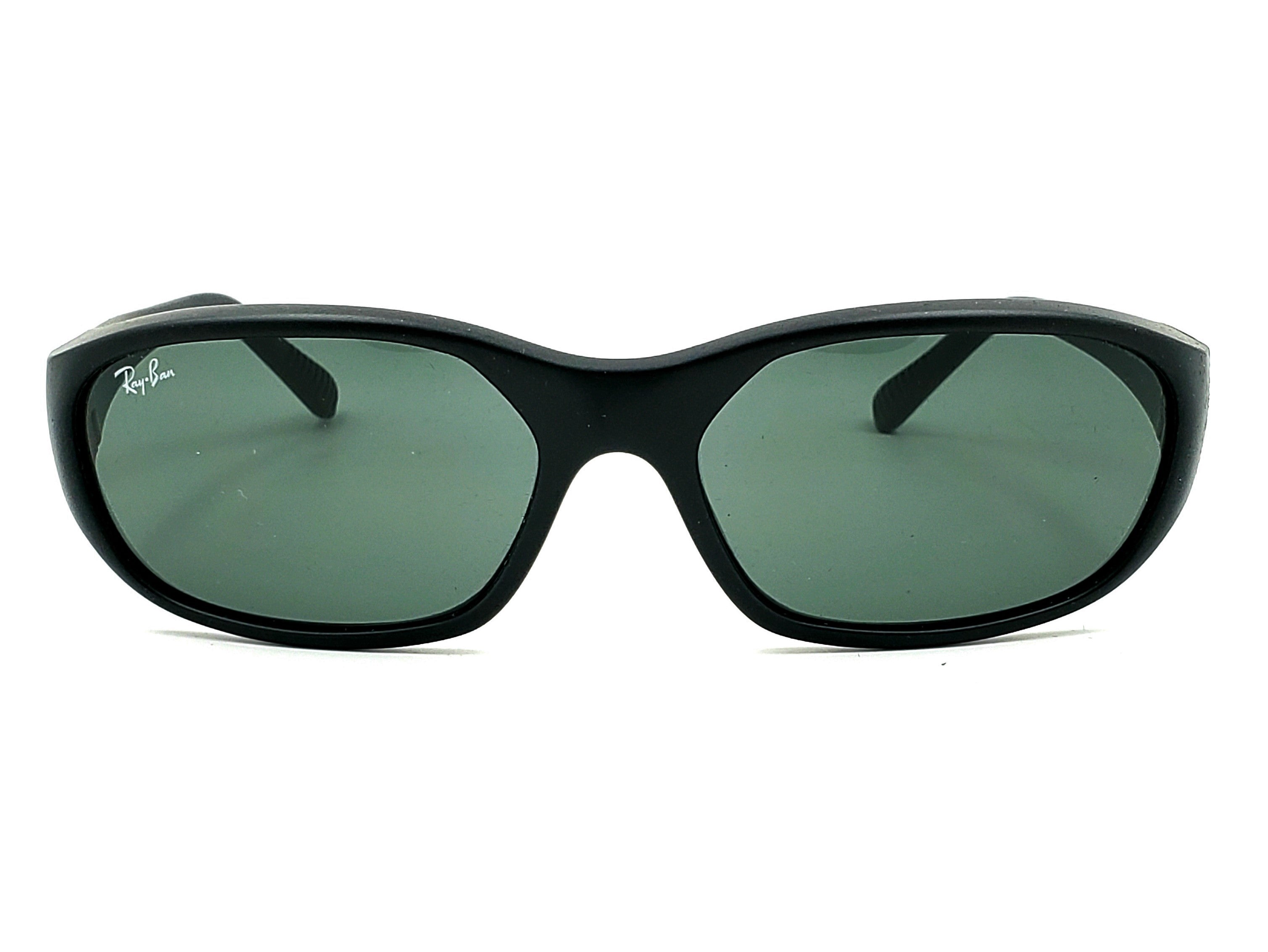 LV Edge Cat Eye Sunglasses - Luxury S00 Black